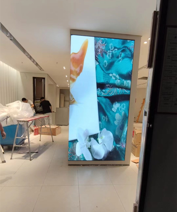 安仁商场门店转角LED显示屏